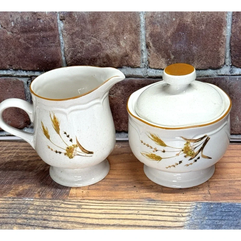 Vintage 1970s Sangostone Autumn Wheat Creamer‎ & Sugar bowl w Lid Set Korea